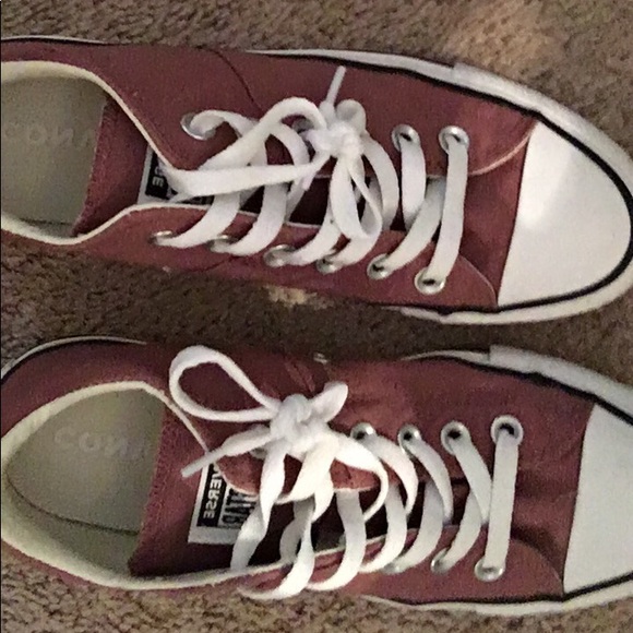 Converse - Picture 2 of 2